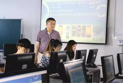 北京网络职业学院招生办主任高露做客《教育面对面》 聚焦软件开发专业，赋能数字时代人才培养